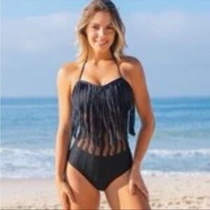 Beachsissi Black Fringe Halter Solid One-Piece Swimsuit Regular Size M
